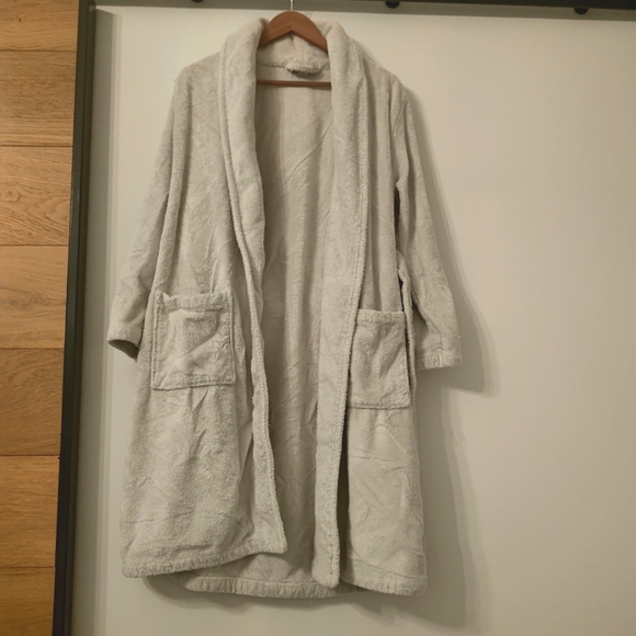 Parachute Bathrobe - Picture 1 of 2